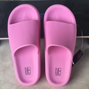 NOBO Woman’s Slides